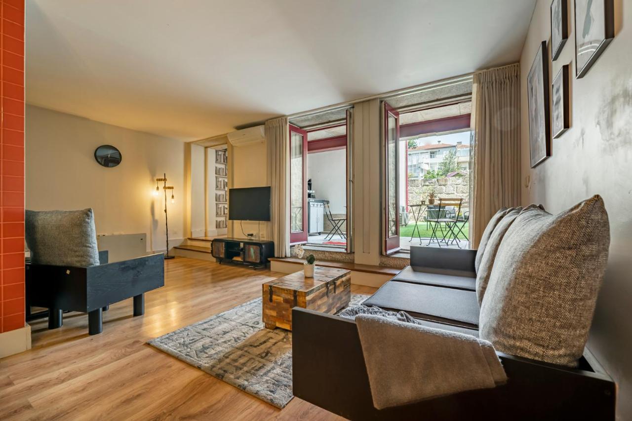 Private Garden In Porto City Center Apartment Exterior photo